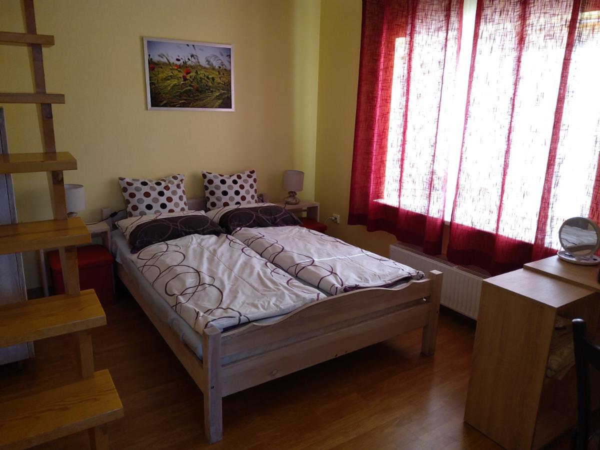 Apartamentai Geguciu Gatveje 克莱佩达 外观 照片